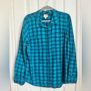 St. John's Bay Teal Checkered Men's Shirt